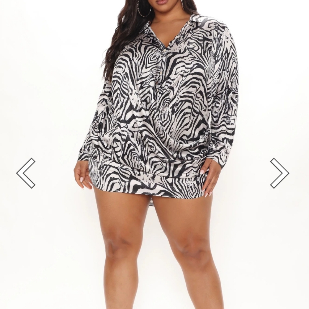 FASHION NOVA MINI DRESS